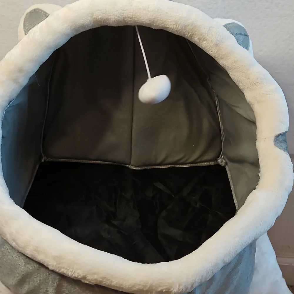 Brand New Gray and White Kitten Cat bed with Hanging Pom Pom Ball for Play